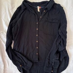 Anthropologie Pilcro Black Gauze Button-Up Shirt Women’s L